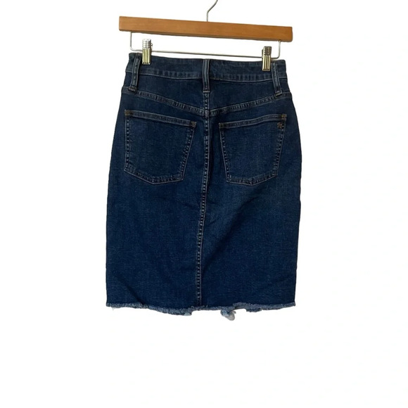 Madewell Dark Denim Mini Front Slit Button/Zipper Skirt A23 - Picture 2 of 5